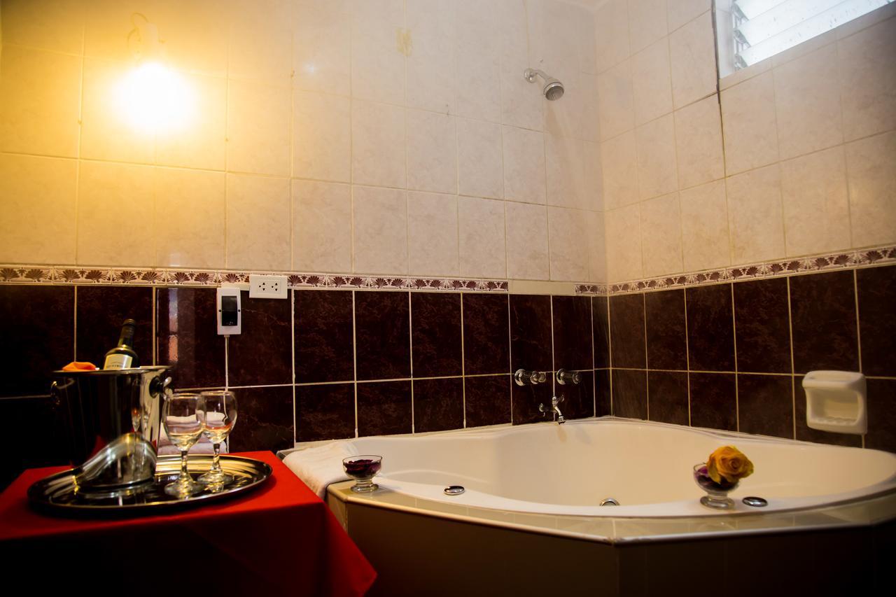 Hotel Peru Real クスコ エクステリア 写真