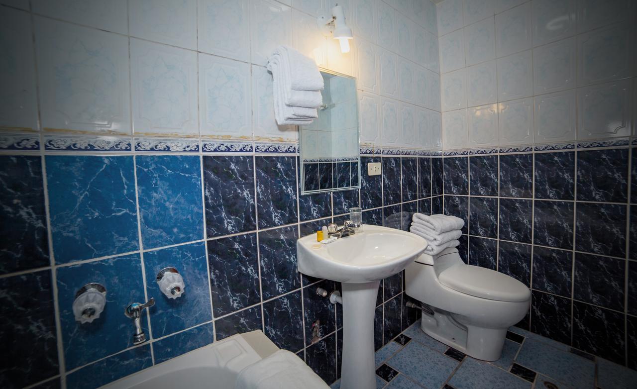 Hotel Peru Real クスコ エクステリア 写真