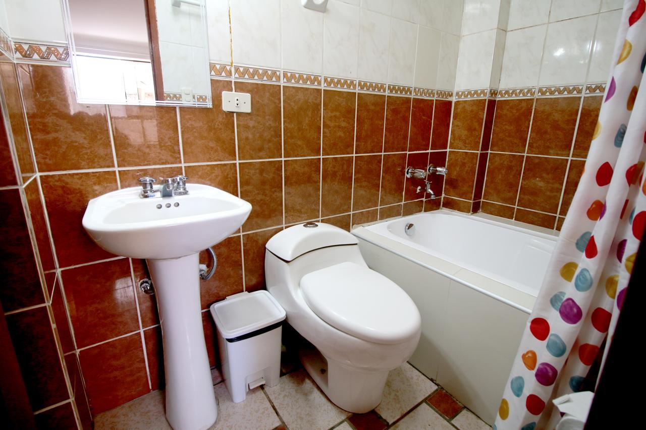 Hotel Peru Real クスコ エクステリア 写真